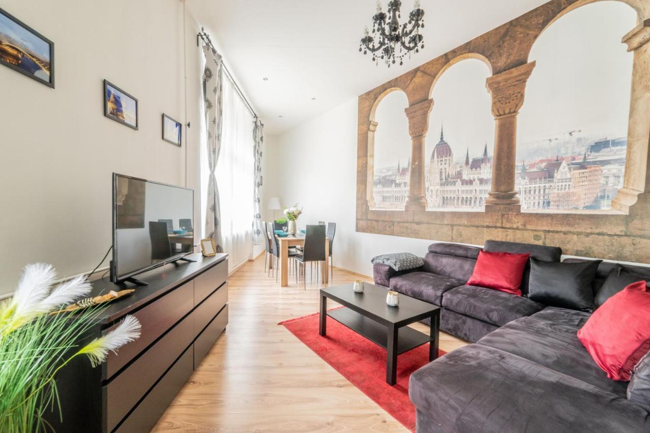 Real Apartments Anker Budapest Ngoại thất bức ảnh