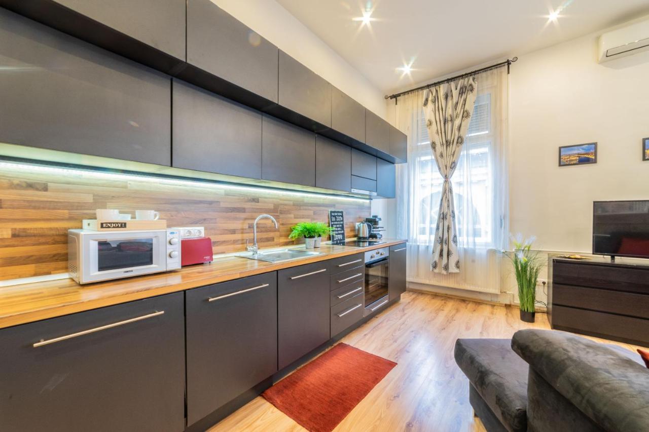 Real Apartments Anker Budapest Ngoại thất bức ảnh