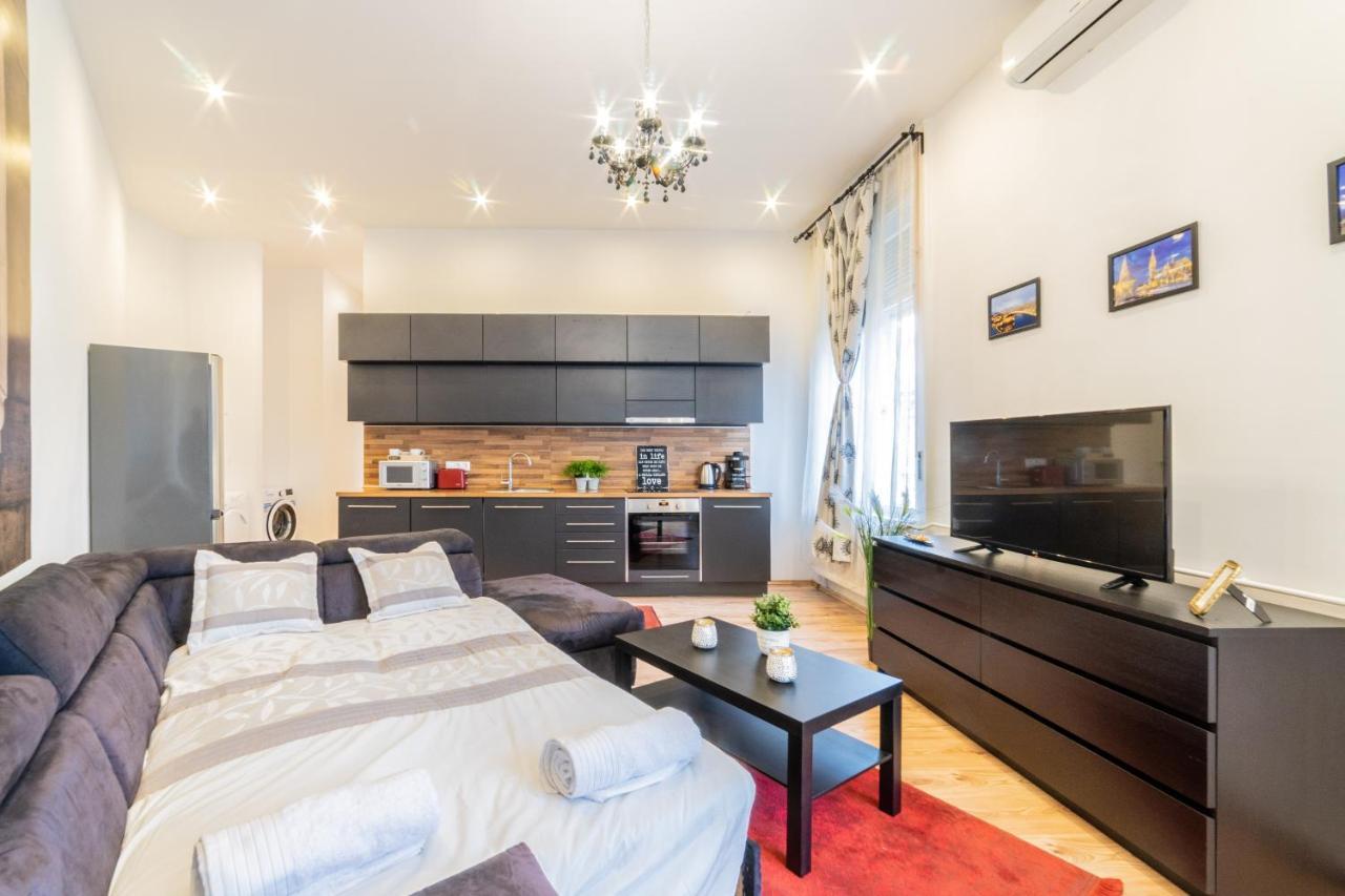 Real Apartments Anker Budapest Ngoại thất bức ảnh