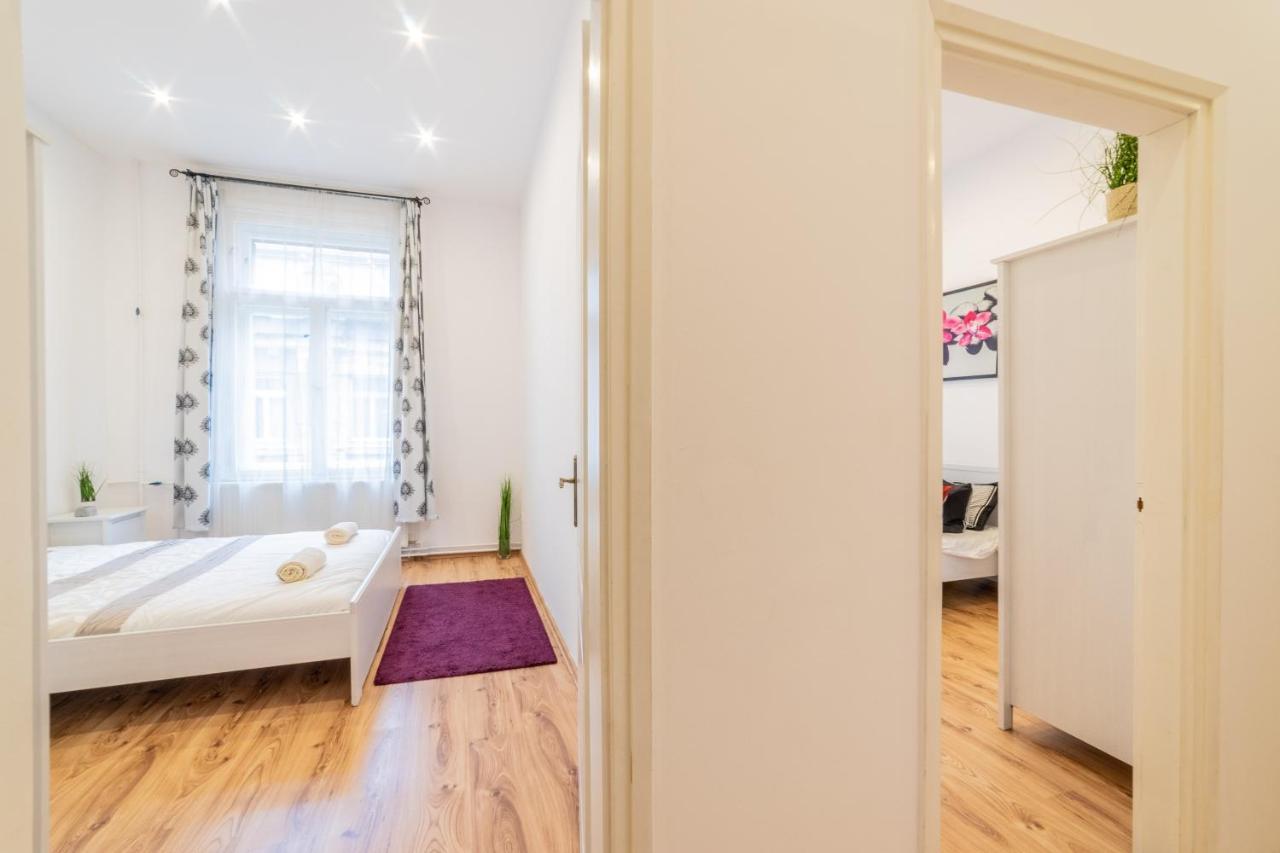 Real Apartments Anker Budapest Ngoại thất bức ảnh