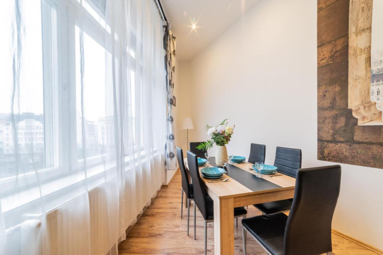 Real Apartments Anker Budapest Ngoại thất bức ảnh