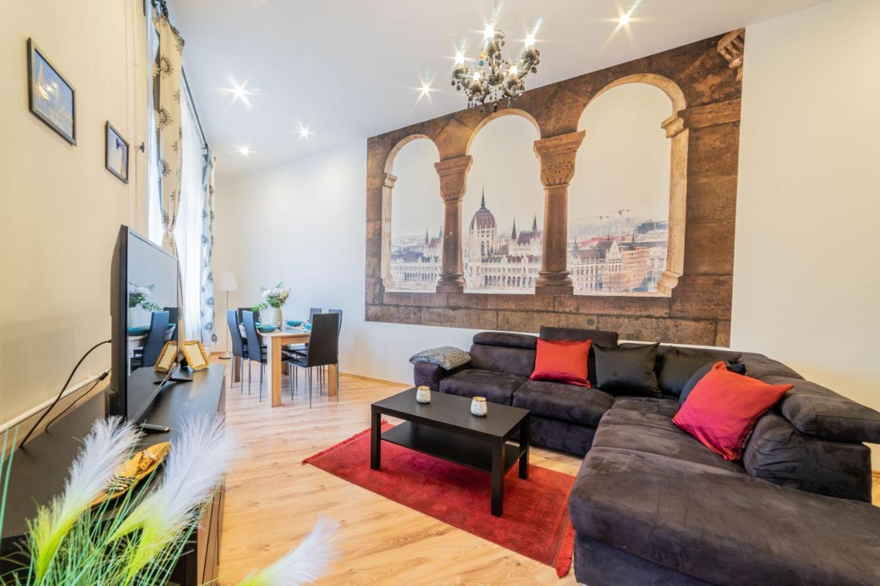 Real Apartments Anker Budapest Ngoại thất bức ảnh